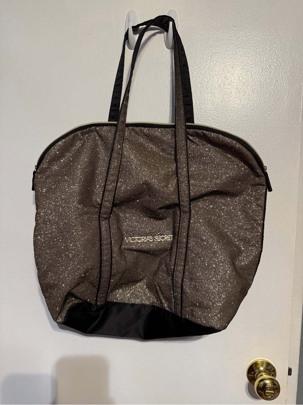 Victoria’s Secret Travel Bag